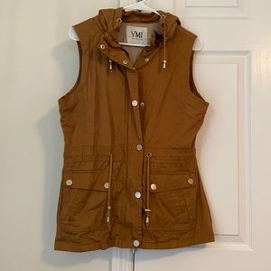 YMI Collection Brown Zip Up Vest with Hood: Medium